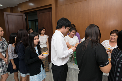 บริษัท ธรรมนิติ จำกัด (มหาชน) ได้จัดงานสืบสานประเพณีสงกรานต์ เนื่องในวันปีใหม่ไทย ๒๕๖๐